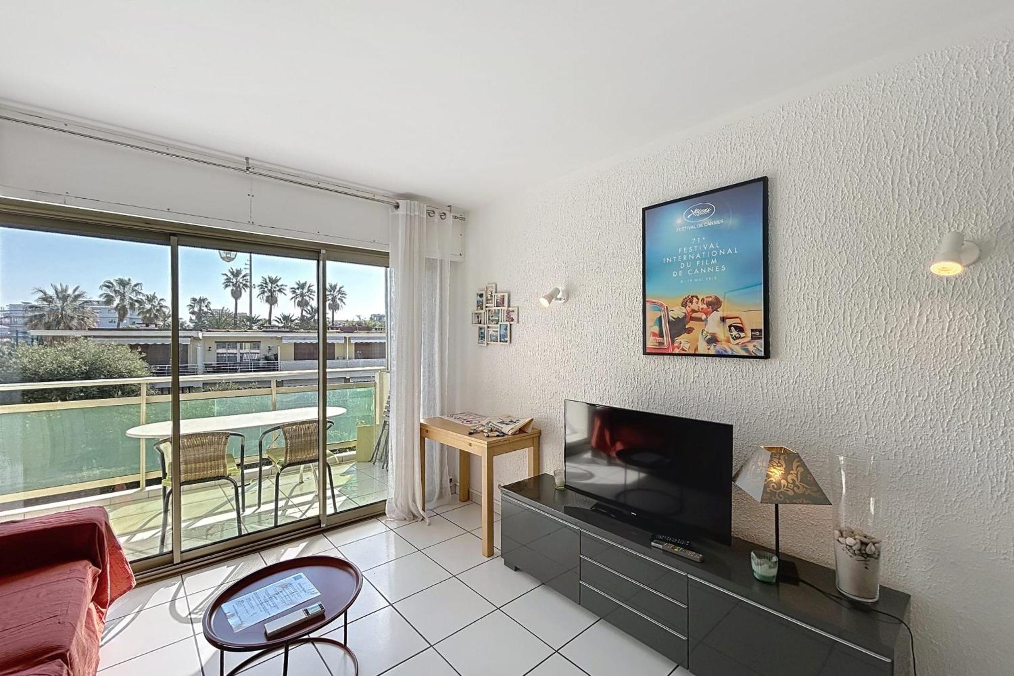 Palm Quiet Terrace Secure Appartamento Cannes